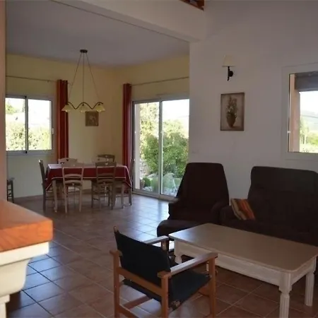 Apartment Chauzon - 6 Pers, 150 M2, 4/3 *